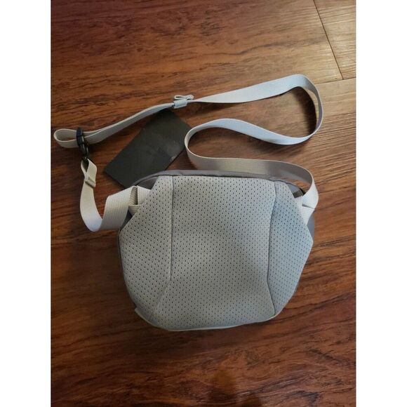 NWT Arc'teryx Mantis 1 Athleisure Outdoor Hiking Fanny Waist Pack Habitat/Forage - Picture 7 of 7